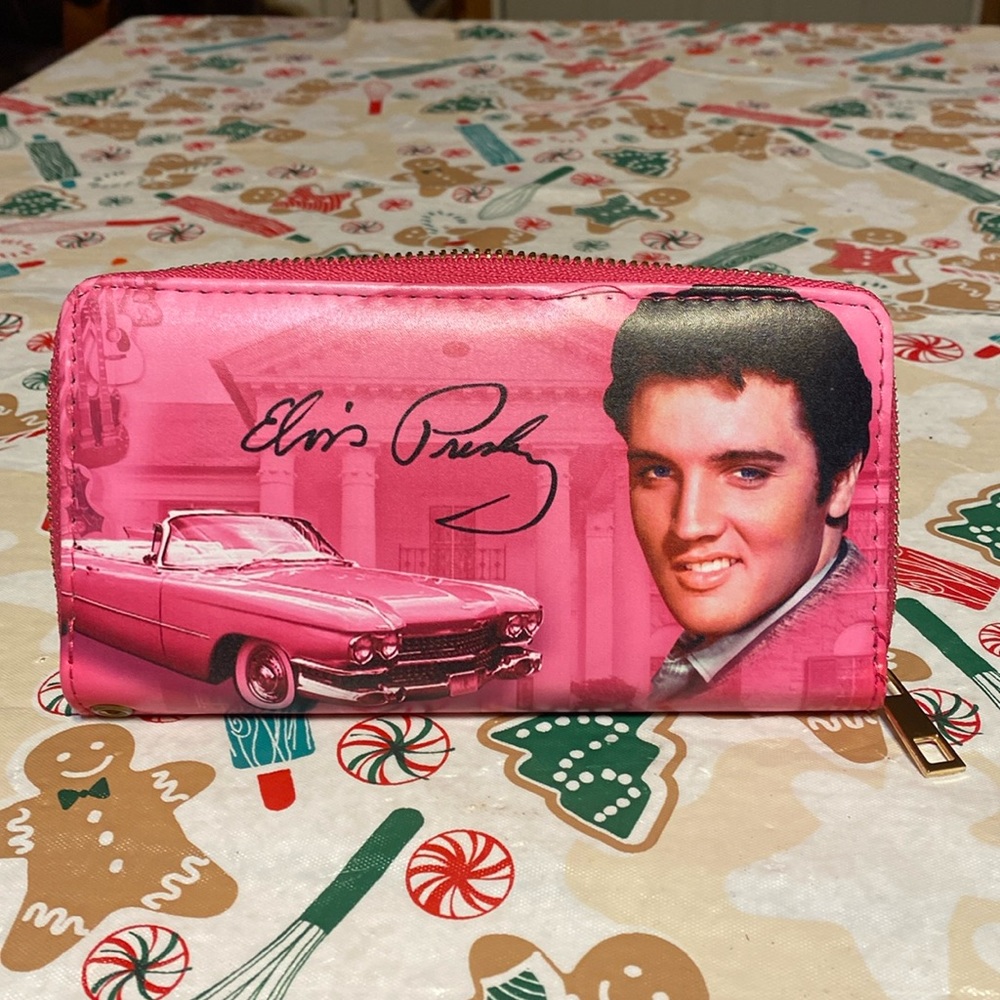 Elvis wallet